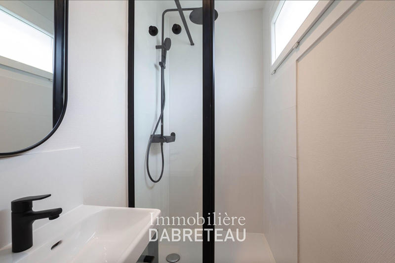 Appartement - 129 m² - 8 pièces