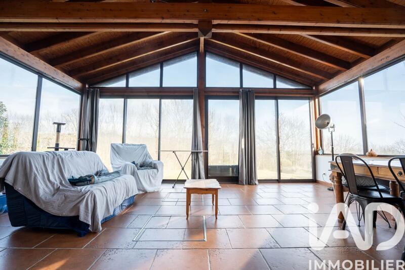 Maison - 161 m² - 6 pièces