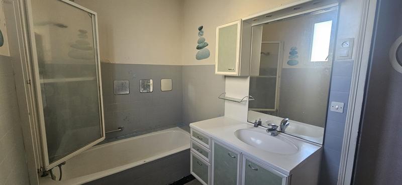 Maison traditionnelle - 122 m² - 6 pièces