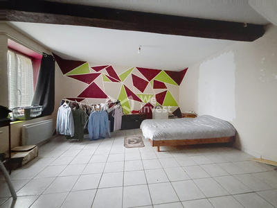 Maison - 110 m² - 9 pièces