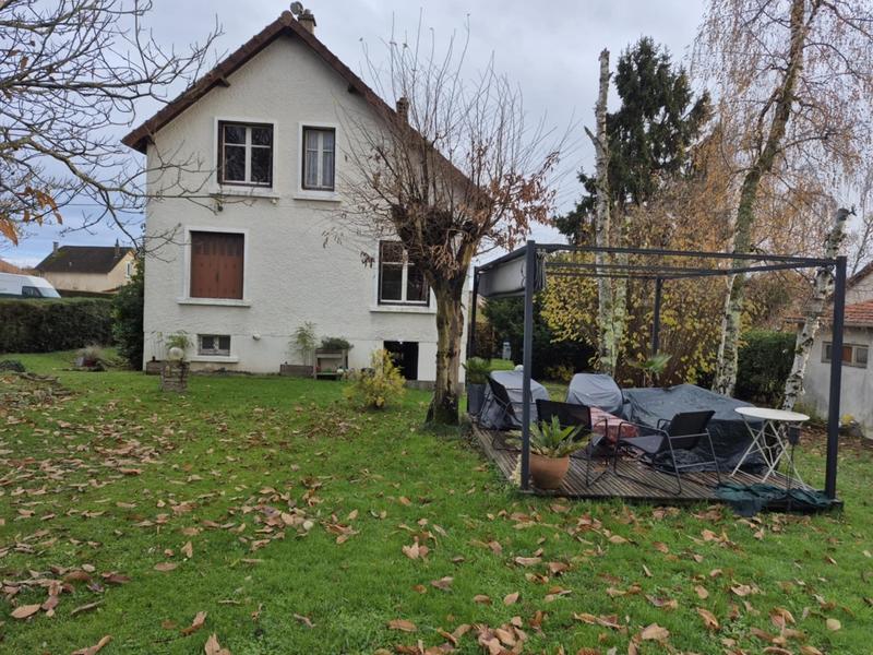 Maison - 97 m² - 5 pièces