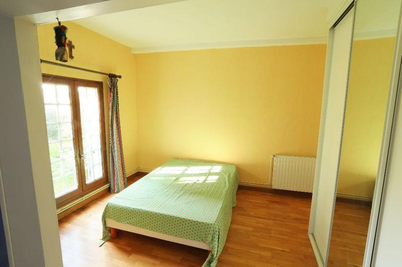 Propriété - 181 m² - 6 pièces