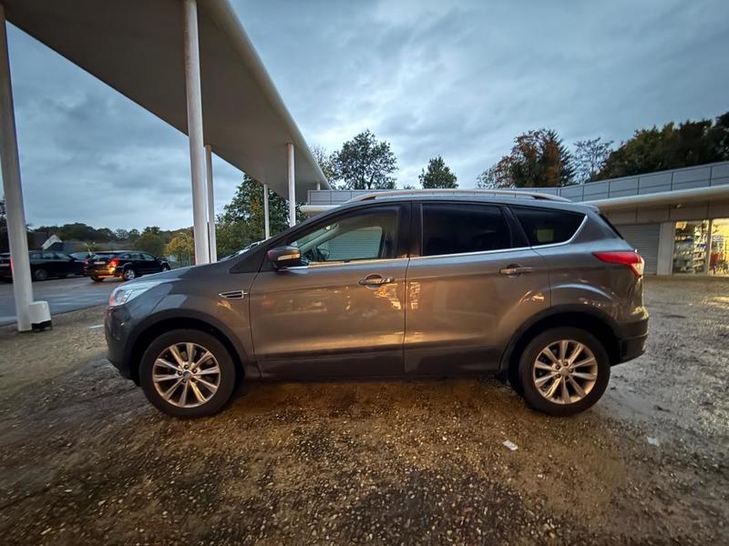 Ford Kuga 2.0 Tdci 4x4 Bva 150 Ch Garantie 6 Mois / Reprise Possible
