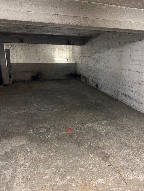 Parking - 4 m²