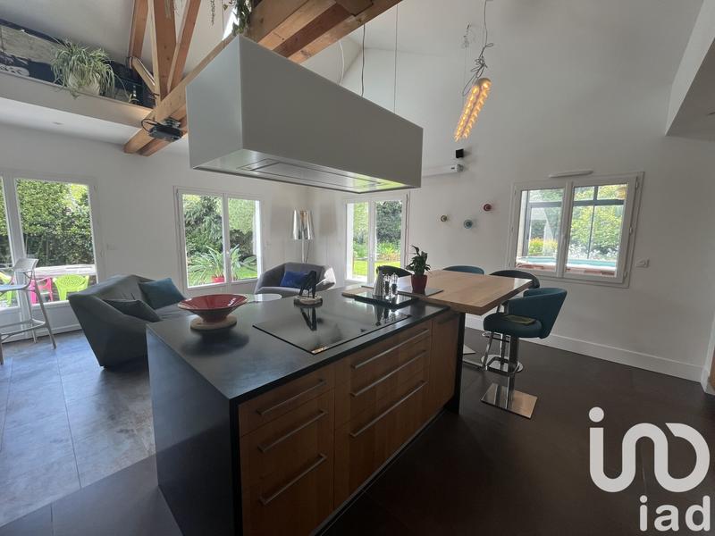 Maison de ville - 200 m² - 6 pièces