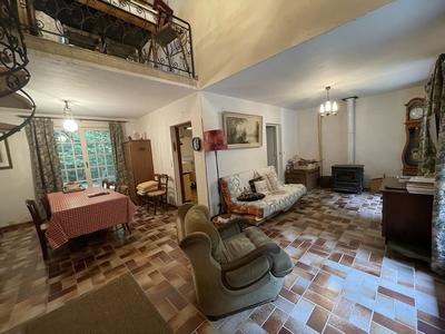 Maison traditionnelle - 96 m² - 4 pièces