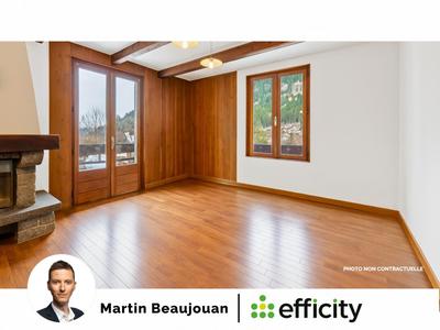 Appartement - 99 m² - 4 pièces