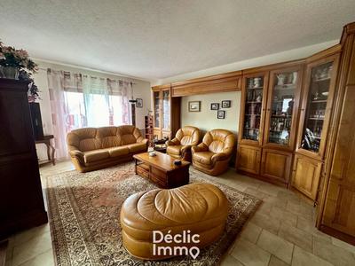 Maison - 137 m² - 6 pièces