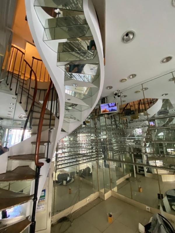 Local commercial - 44 m²