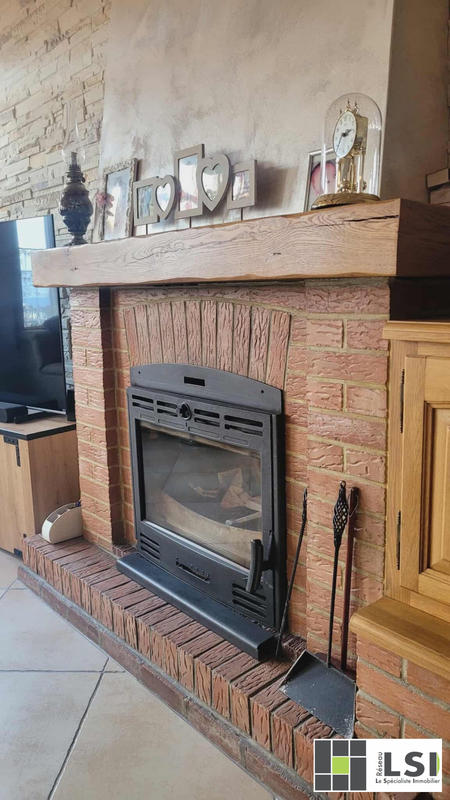 Maison - 141 m² - 9 pièces