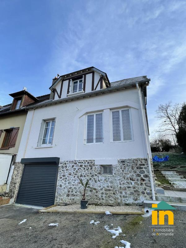 Maison de ville - 80 m² - 4 pièces