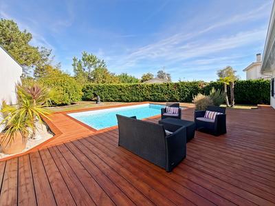 Maison - 121 m² - 4 pièces