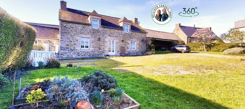 Maison - 165 m² - 8 pièces