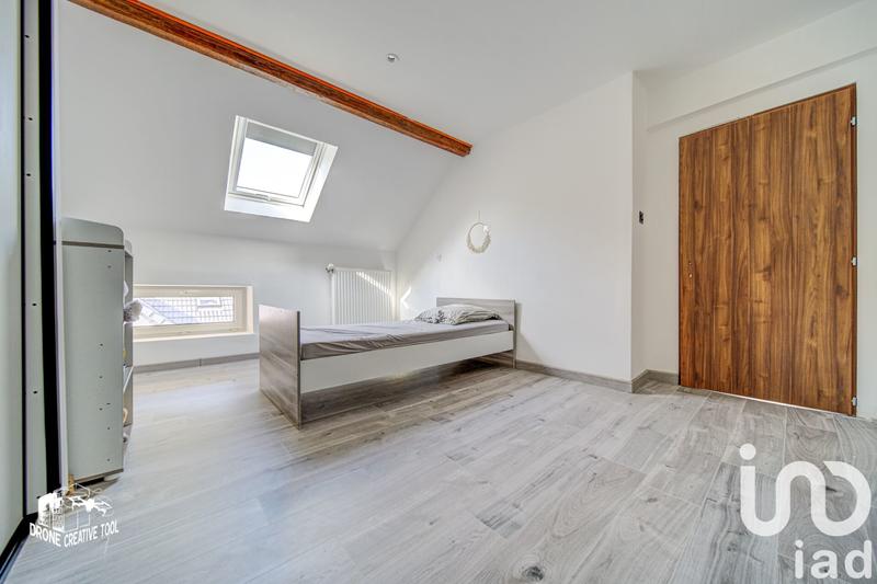 Appartement - 104 m² - 5 pièces