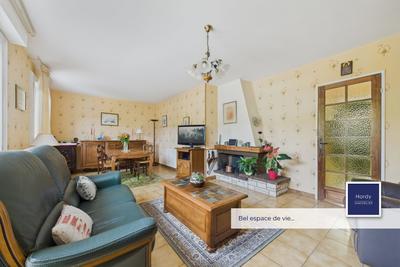 Maison - 81 m² - 4 pièces