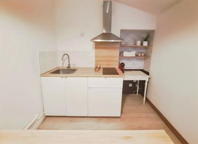 Appartement - 65 m² - 5 pièces