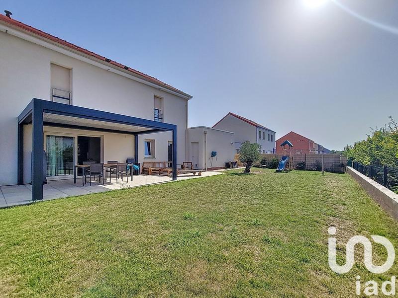 Maison - 135 m² - 6 pièces