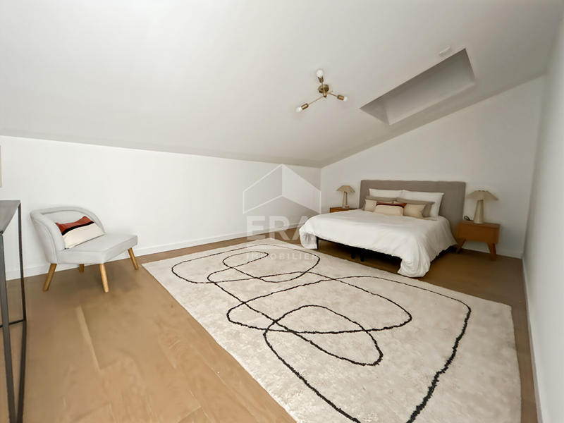 Appartement - 130 m² - 5 pièces