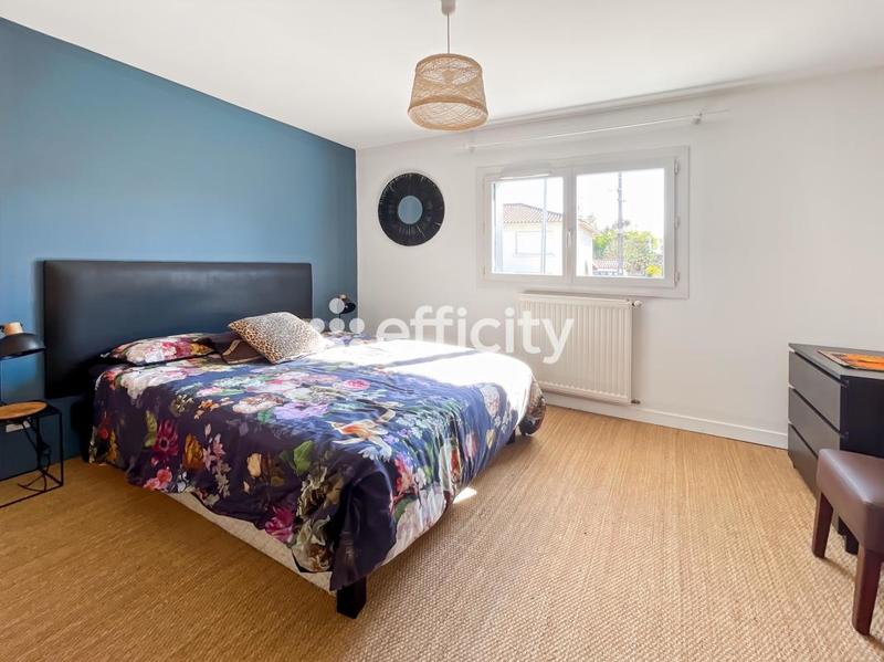 Maison - 192 m² - 7 pièces