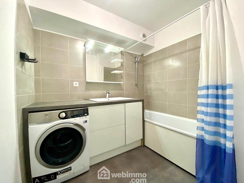 Appartement - 60 m² - 3 pièces