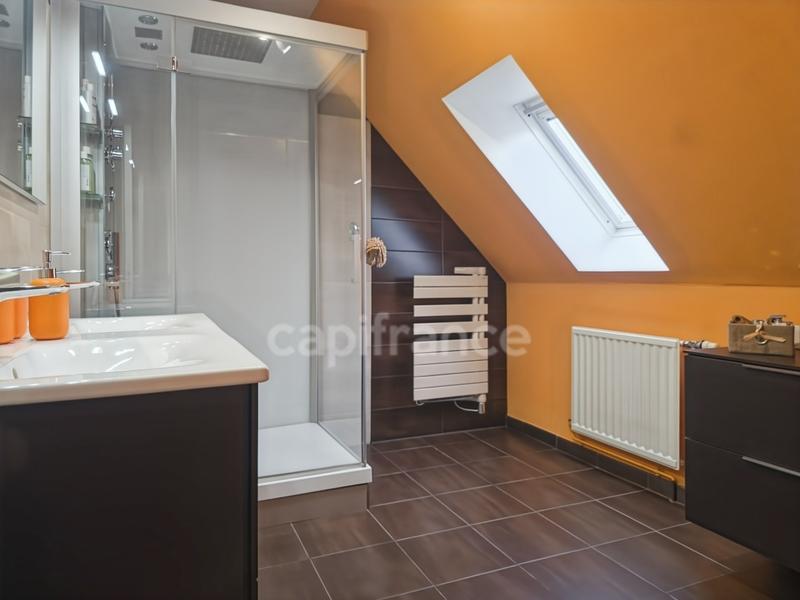 Pavillon - 122 m² - 6 pièces