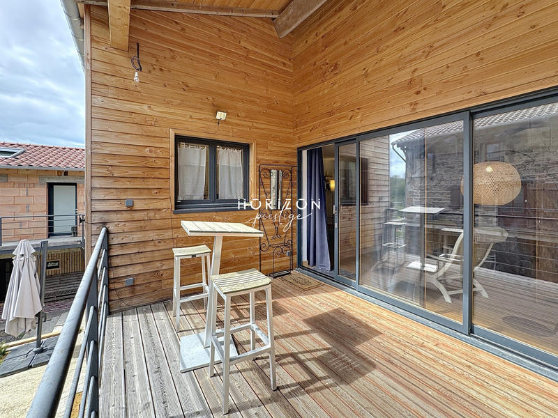 Maison ancienne - 540 m² - 13 pièces