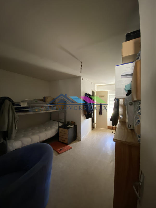 Immeuble - 140 m² - 8 pièces