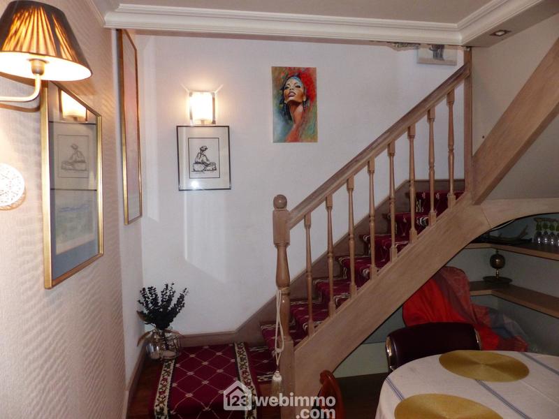 Maison - 147 m² - 6 pièces