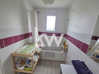 Maison traditionnelle - 115 m² - 6 pièces