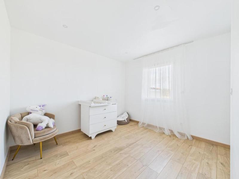 Maison - 147 m² - 6 pièces