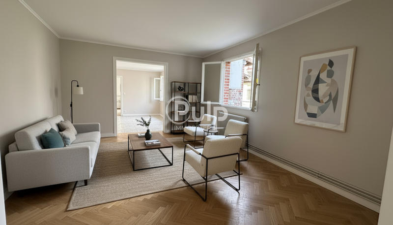 Immeuble - 117 m² - 8 pièces