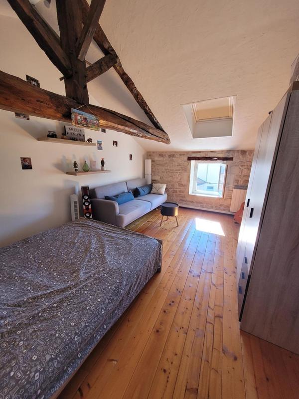 Maison - 300 m² - 9 pièces