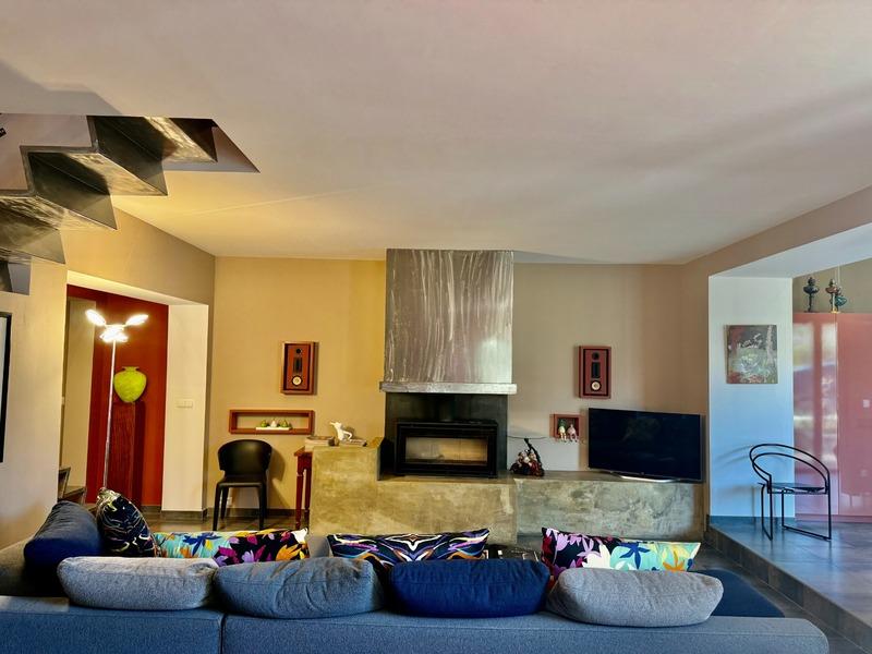 Mas - 196 m² - 6 pièces