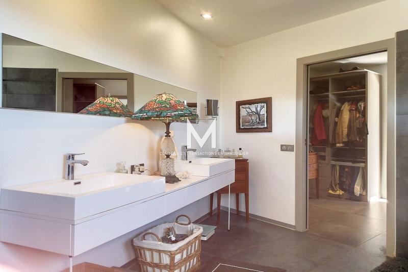 Maison - 154 m² - 4 pièces