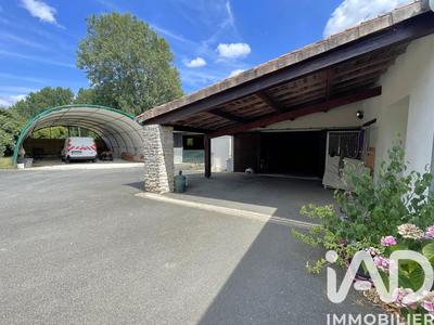 Maison - 178 m² - 7 pièces