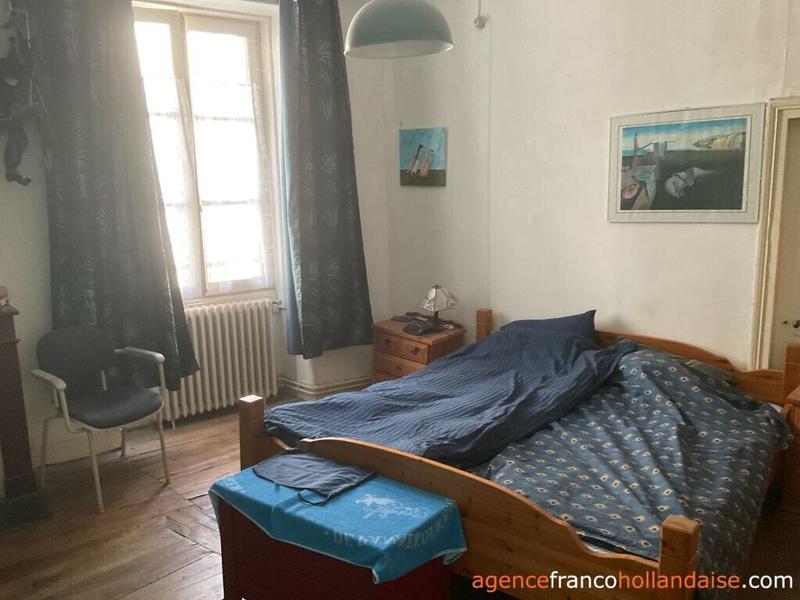 Maison chambre d'hôtes - 285 m² - 8 pièces