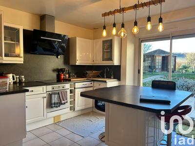 Maison - 223 m² - 6 pièces