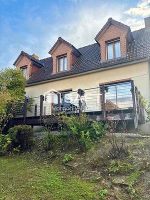 Maison - 186 m² - 6 pièces