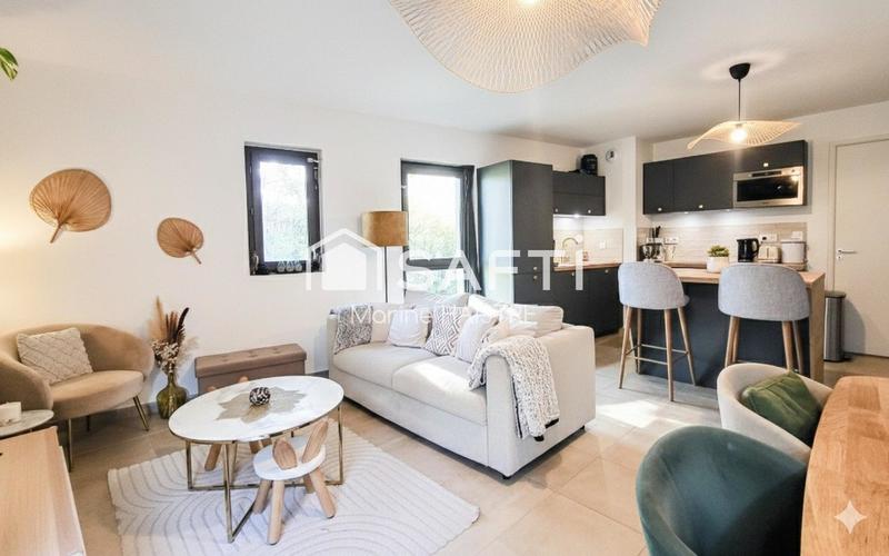 Appartement - 80 m² - 4 pièces