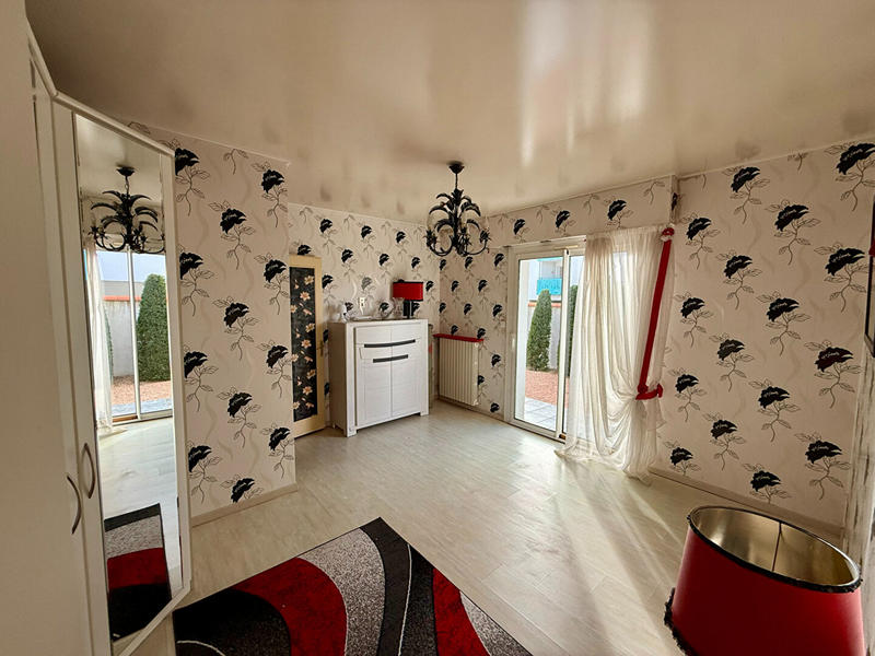 Maison - 191 m² - 6 pièces