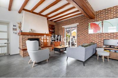 Maison - 229 m² - 7 pièces