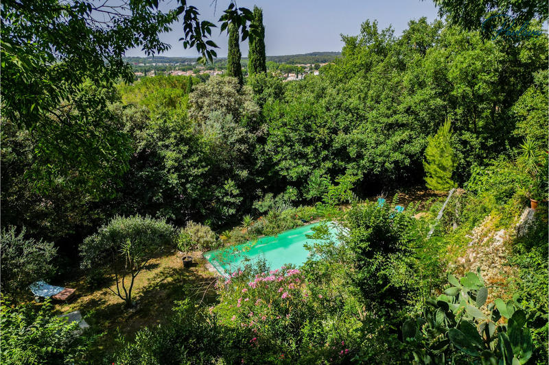 Villa - 220 m² - 7 pièces