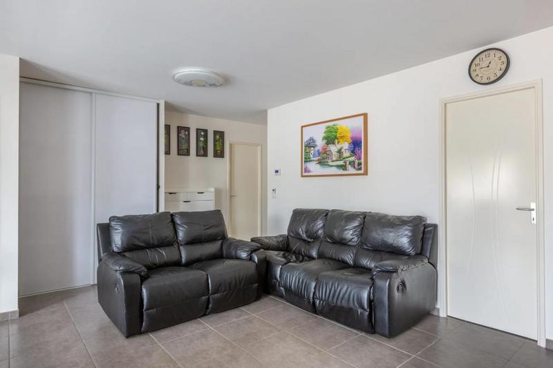 Maison - 99 m² - 5 pièces