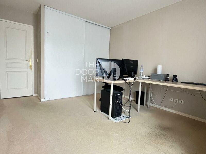 Maison - 175 m² - 7 pièces