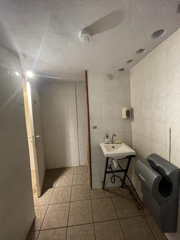 Local commercial - 290 m²