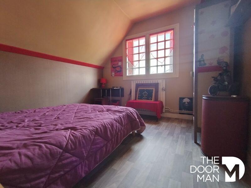 Maison - 190 m² - 8 pièces