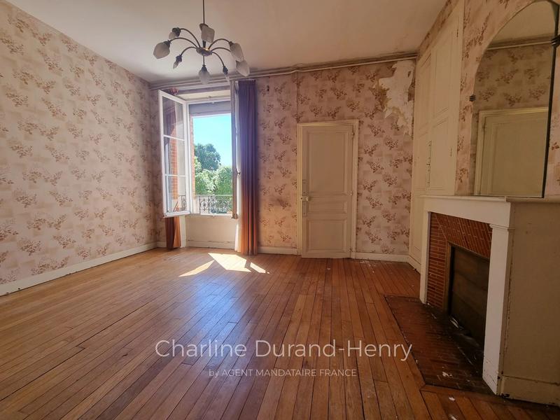 Duplex - 109 m² - 8 pièces