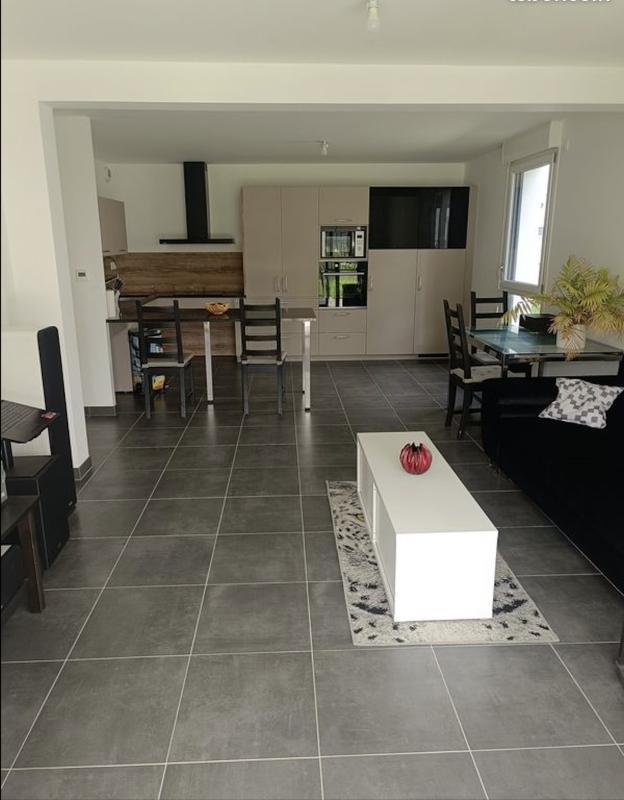 Appartement - 88 m² - 4 pièces