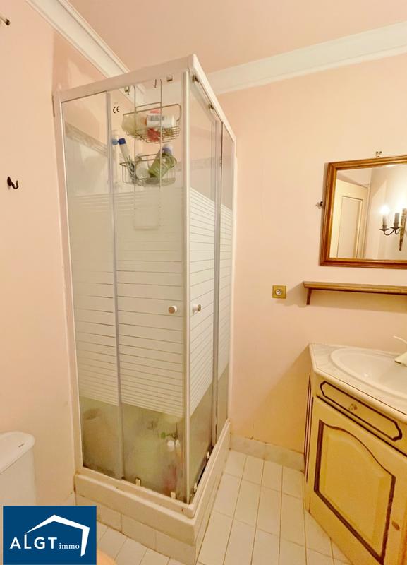 Maison - 96 m² - 5 pièces