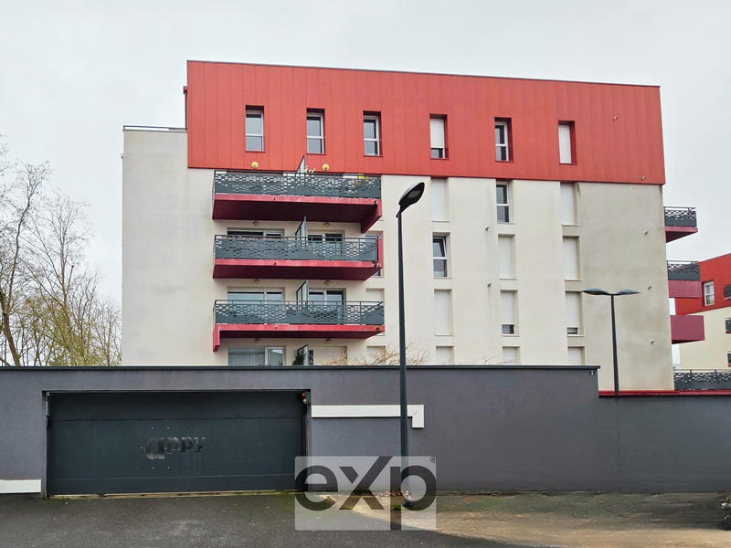 Appartement - 80 m² - 4 pièces